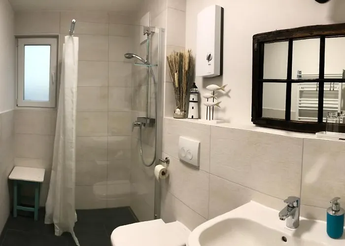 Ostsee-ferienwohnung Uhlnuest Graal-mueritz * Gelbensande